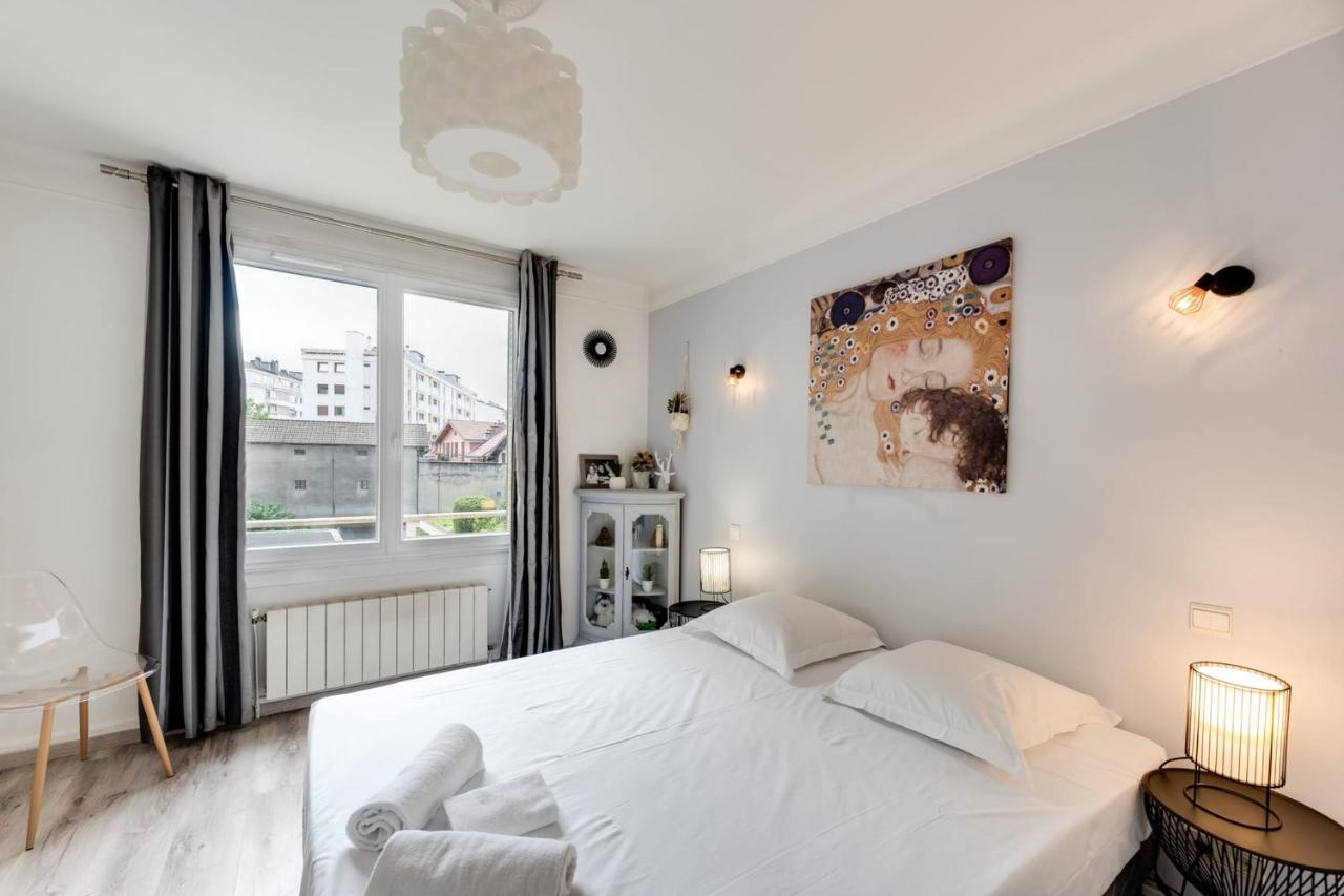 Le 7 - Apartment For 2-4 People Annecy Luaran gambar